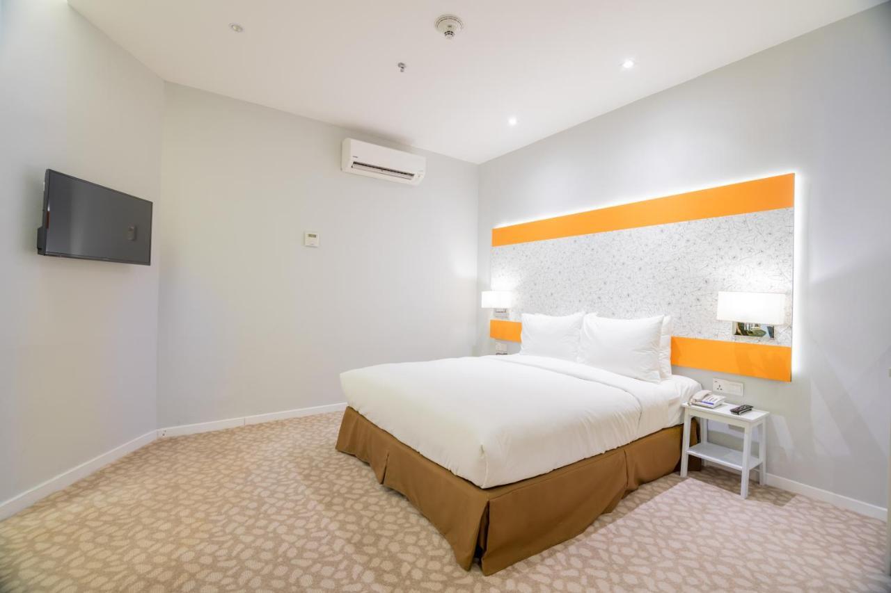 Holiday Inn Express & Suites Johor Bahru By Ihg Exteriér fotografie